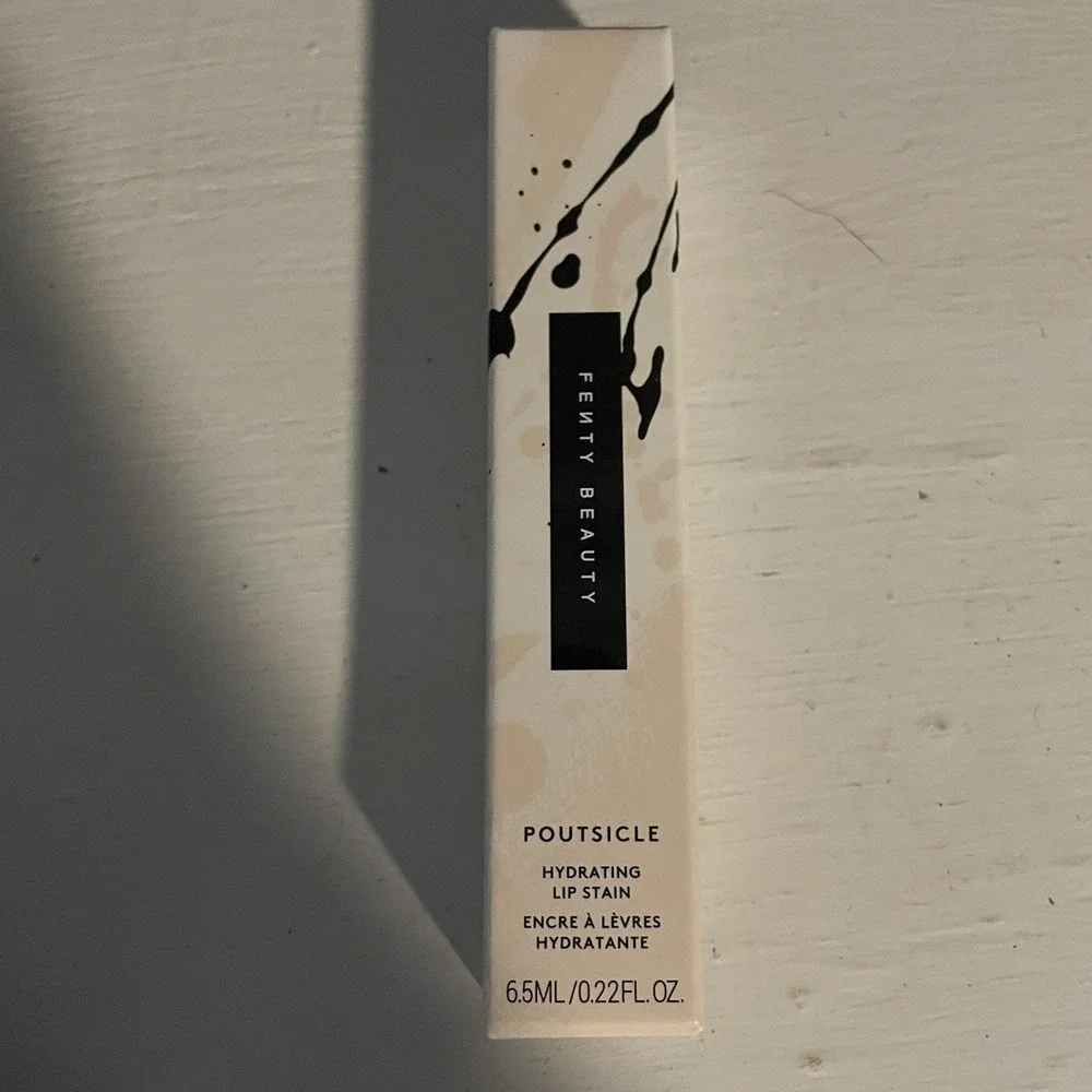 Fenty Beauty Poutsicle Hydrating Lip‎ Stain Fuchsia Wife 05